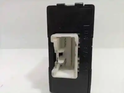 Second-hand car spare part electronic module for toyota corolla (e12) 2.0 d-4d linea sol berlina oem iam references 8978012140  83652