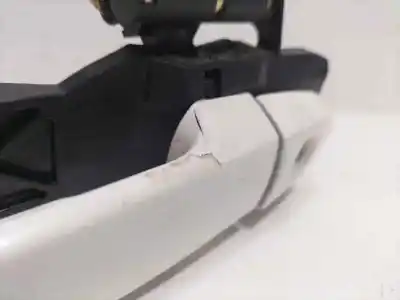 Pezzo di ricambio per auto di seconda mano maniglia esterna anteriore sinistra per toyota corolla (e12) 2.0 d-4d linea sol berlina riferimenti oem iam 6921112220c2  83635