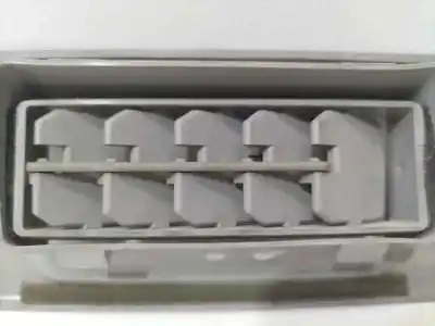 Автозапчасти б/у аэрационная решетка за mitsubishi montero (v60/v70) 3.2 di-d avance ссылки oem iam 4m41  84838