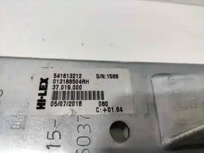Second-hand car spare part rear right window regulator for opel corsa e selective oem iam references 013188504  84882