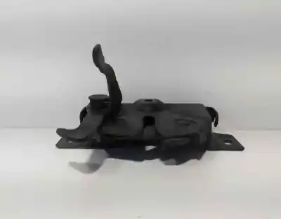 Автозапчастина б/у замок капота для mitsubishi montero (v20/v40) 2500 td gl посилання на oem iam mb669561  86147