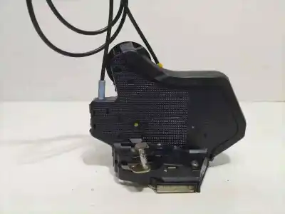 Peça sobressalente para automóvel em segunda mão fechadura da porta traseira esquerda por toyota corolla (e12) 2.0 d-4d linea sol berlina referências oem iam 6906012350  83627