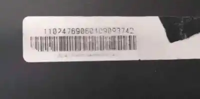 Peça sobressalente para automóvel em segunda mão caixa de fusíveis e relés por renault megane iii berlina 5 p expression referências oem iam k9k830  86438