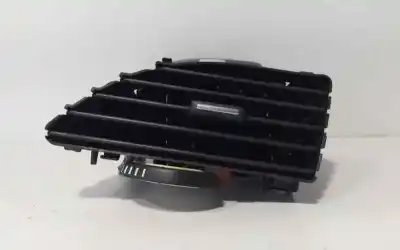Pièce détachée automobile d'occasion GRILLE D'AÉRATION pour RENAULT MEGANE III BERLINA 5 P  Références OEM IAM K9K830  86572