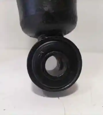 Second-hand car spare part front shock absorber set for mitsubishi montero (v20/v40) 2500 td gl oem iam references 4d56  87031