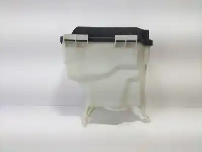 Pezzo di ricambio per auto di seconda mano scatola relè/fusibili per mercedes clase c (w205) familiar c 220 t d (205.214) riferimenti oem iam 2055400024  