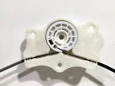 Gebrauchtes Autoersatzteil fensterheber vorne rechts zum hyundai i20 ii (gb, ib) 1.2 oem-iam-referenzen 82404c7010  