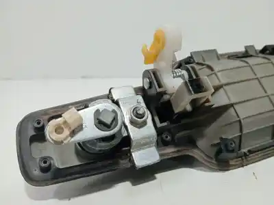 Pezzo di ricambio per auto di seconda mano maniglia esterna anteriore sinistra per ssangyong kyron 200 xdi limited riferimenti oem iam 7244031000  