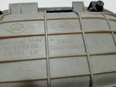 Pezzo di ricambio per auto di seconda mano maniglia esterna anteriore sinistra per ssangyong kyron 200 xdi limited riferimenti oem iam 7244031000  