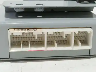 İkinci el araba yedek parçası elektronik modül için ssangyong kyron 200 xdi limited oem iam referansları 8661009000  