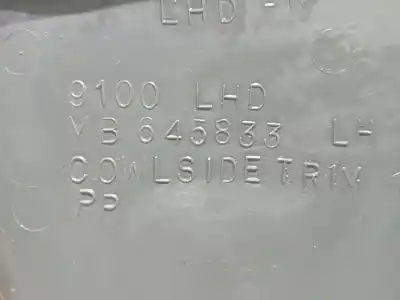 Автозапчастина б/у молдинг для mitsubishi montero (v20/v40) 2500 td gl посилання на oem iam mb645833  