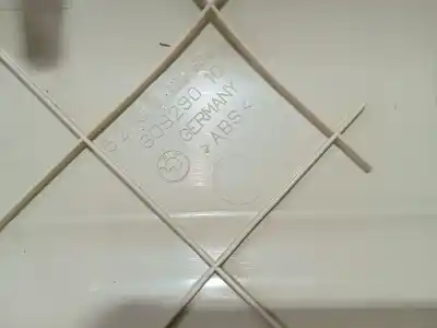 Peça sobressalente para automóvel em segunda mão moldagem por bmw 7 (e65, e66, e67) 745 d referências oem iam 52107126634  