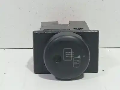 Pièce détachée automobile d'occasion BOUTON INTERRUPTEUR pour NISSAN TERRANO II (R20)  Références OEM IAM TERRANO II (R20) 2.7 TDI 4WD 1996 - 2007  