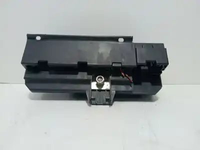 Second-hand car spare part fuse box unit for bmw 7 (e65, e66, e67) 745 d oem iam references 6113690058204  