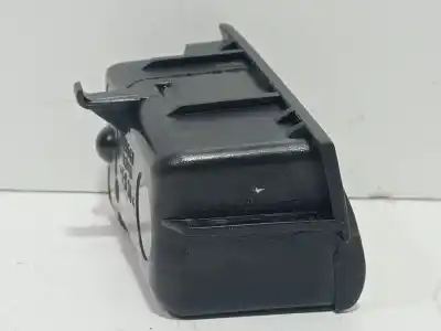 Second-hand car spare part ashtray for bmw 7 (e65, e66, e67) 745 d oem iam references 7025547  