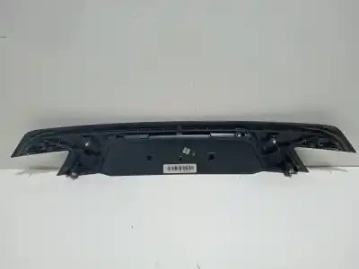 Peça sobressalente para automóvel em segunda mão molduras traseiras por bmw 7 (e65, e66, e67) 745 d referências oem iam 51137133637  