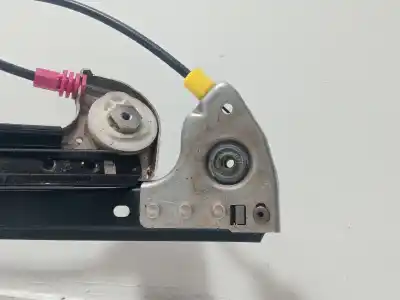 Pezzo di ricambio per auto di seconda mano alzacristalli anteriore destro per land rover range rover iii (l322) 4.4 4x4 riferimenti oem iam cuh000182  