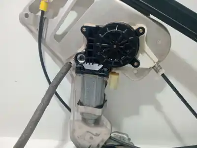 Pezzo di ricambio per auto di seconda mano alzacristalli anteriore destro per land rover range rover iii (l322) 4.4 4x4 riferimenti oem iam cuh000182  