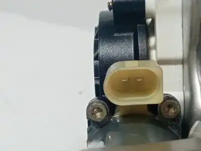 Pezzo di ricambio per auto di seconda mano alzacristalli anteriore destro per land rover range rover iii (l322) 4.4 4x4 riferimenti oem iam cuh000182  