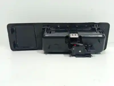 Автозапчастина б/у ручка ворот для bmw 2 active tourer (f45) 218 d посилання на oem iam 51247368752  