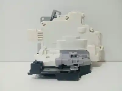 Peça sobressalente para automóvel em segunda mão FECHADURA DA PORTA TRASEIRA ESQUERDA por SEAT LEON (1P1)  Referências OEM IAM 1P0839015  