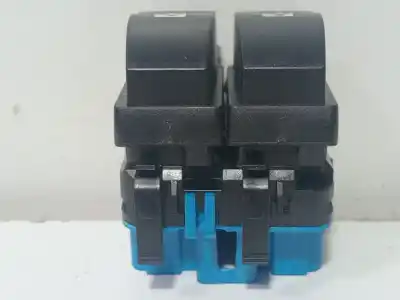 Pièce détachée automobile d'occasion COMMANDE DE LÈVE VITRE AVANT GAUCHE pour RENAULT MEGANE II (BM0/1_, CM0/1_)  Références OEM IAM 8200107772  