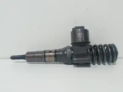 Автозапчасти б/у ИНЖЕКТОР за SEAT LEON (1P1)  ссылки OEM IAM 03G130073G  