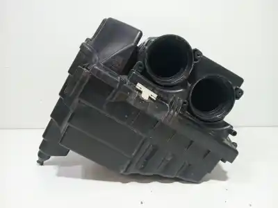 Pezzo di ricambio per auto di seconda mano SUPPORTO FILTRO ARIA per LAND ROVER DISCOVERY IV (L319) 3.0 SDV6 4X4 Riferimenti OEM IAM P0059U611A  