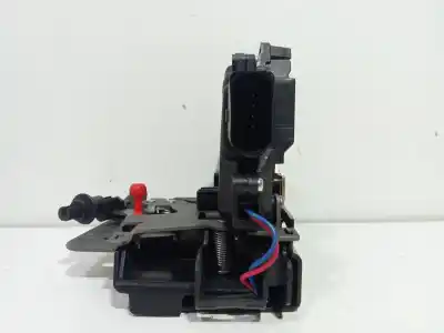 Second-hand car spare part front right door lock for audi a4 avant (8e) 2.5 tdi quattro (132kw) oem iam references 4b1837016g  