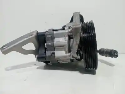 Recambio de automóvil de segunda mano de bomba direccion para mercedes-benz clase c (w204) c 200 cdi (204.001) referencias oem iam a0064661501  