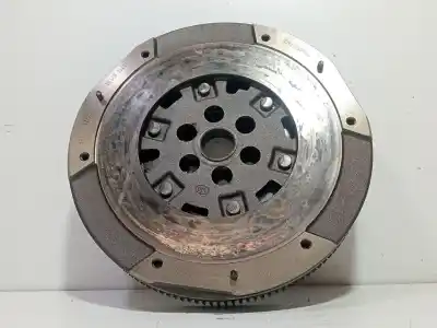 Pièce détachée automobile d'occasion VOLANT MOTEUR pour RENAULT LAGUNA III (BT0/1) 2.0 16V TURBO Références OEM IAM 1231082  