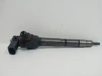 Recambio de automóvil de segunda mano de INYECTOR para AUDI A1 (8X1, 8XK) 2.0 TDI referencias OEM IAM 03L130277  