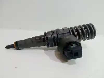 Second-hand car spare part INJECTOR for SEAT IBIZA IV SC (6J1, 6P5)  OEM IAM references 038130073AG  