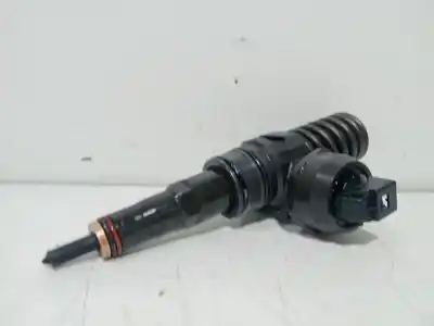 Second-hand car spare part INJECTOR for VOLKSWAGEN GOLF V (1K1)  OEM IAM references 038130073AG  