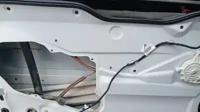 Peça sobressalente para automóvel em segunda mão elevador de vidros dianteiro direito por audi a3 (8p1) 1.6 tdi referências oem iam 8p3837462c