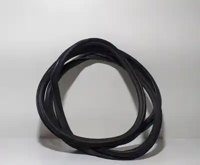 Second-hand car spare part rubber door seal for audi q5 (8r) 2.0 tdi (125kw) oem iam references 8r0831721d