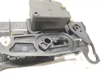 Second-hand car spare part engine cover for toyota corolla (e12) 2.0 d-4d linea sol berlina oem iam references 12611-27010  83592