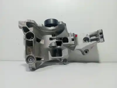 Peça sobressalente para automóvel em segunda mão Suporte Do Alternador por SEAT LEON (1P1) 2.0 TDI Referências OEM IAM 03G903143  