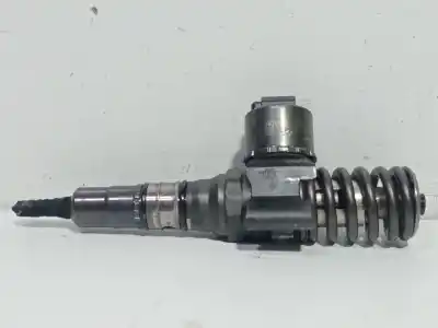 Second-hand car spare part INJECTOR for SEAT LEON (1P1)  OEM IAM references 03G130073G  
