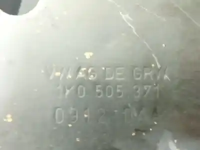 Peça sobressalente para automóvel em segunda mão braço de suspensão traseiro inferior direito por audi a3 (8p1) 1.6 tdi referências oem iam 1k0505371  