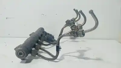 Second-hand car spare part distributor pipe for opel astra h (a04) 1.7 cdti (l48) oem iam references 0445214049  