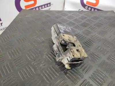 Second-hand car spare part front right door lock for citroen c5 berlina 2.2 hdi vivace oem iam references 