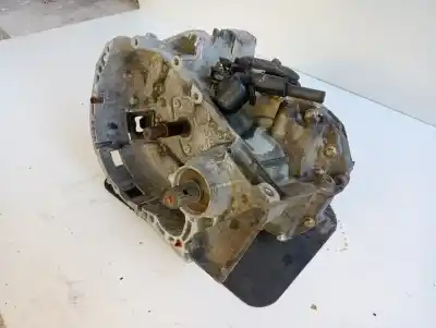 Автозапчастина б/у коробка передач для renault clio ii fase ii (b/cb0) 1.5 dci diesel 65 cv / 48 kw посилання на oem iam jb3980