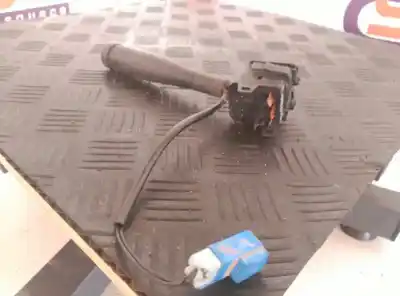 Second-hand car spare part indicator switch for nissan trade 2.0 oem iam references   