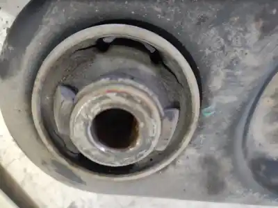 Pezzo di ricambio per auto di seconda mano braccio di sospensione anteriore sinistro inferiore per citroen c3 picasso 1.6 16v hdi fap riferimenti oem iam   