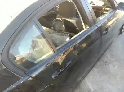 Peça sobressalente para automóvel em segunda mão porta do automóvel traseira direita por bmw serie 3 berlina (e90) 2.0 16v diesel referências oem iam 