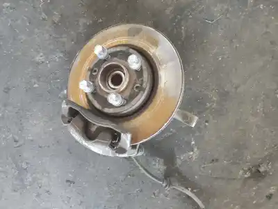 Pezzo di ricambio per auto di seconda mano attacco anteriore destro per renault clio iii 1.5 dci diesel cat riferimenti oem iam 