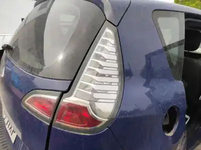 Автозапчастина б/у правий ліхтар для renault scénic iii (jz0/1_) 1.2 tce посилання на oem iam 265503764r