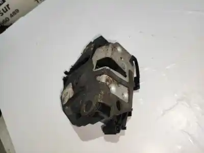 Автозапчасти б/у ЗАМОК ЛЕВОЙ ПЕРЕДНЕЙ ДВЕРИ за FORD FOCUS  ссылки OEM IAM BM5AA21813AC  