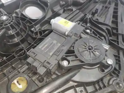 Автозапчастина б/у регулятор скла заднього правого для volvo xc 40 1.5 cat посилання на oem iam 32353278  